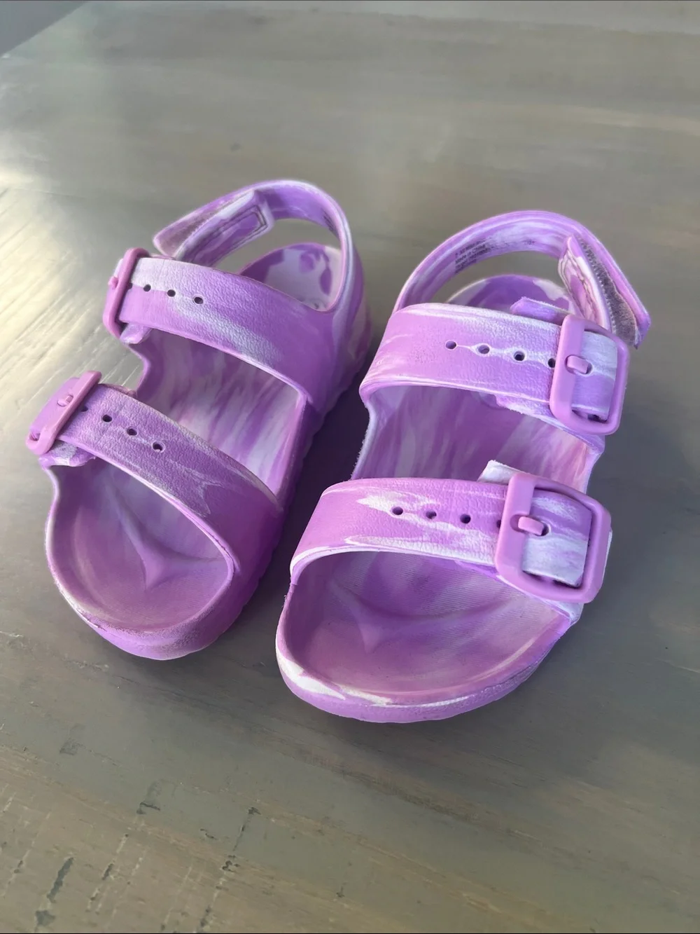 💟 Baby / Toddler Waterproof Sandals / Shoes. Size 7.